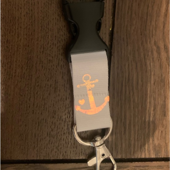 Cruising lanyard for a lady - Picture 2 of 2